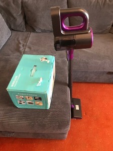 Staubsauger Akku Kabellos wie neu 3x benutzt mit OVP TOP