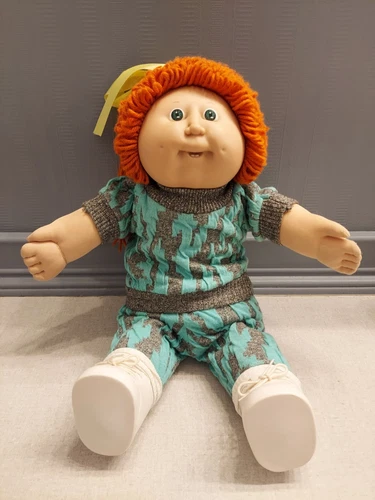 Cabbage Patch Kids Red Hair Green Eyes Two Bottom Teeth Dimples 1978 1982 1986