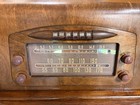 Vintage Philco Console - Record Player and Radio, Model 46-1209 — photo 7