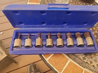 USED CORNWELL TOOLS 8 PIECE TRIPLE SQUARE 3/8'' DRIVE SET VM-XZN100