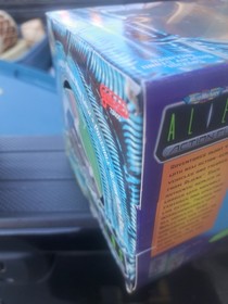 ULTRA RARE (Vintage) Micro Machines Action Fleet ALIENS Narcissus New Sealed 