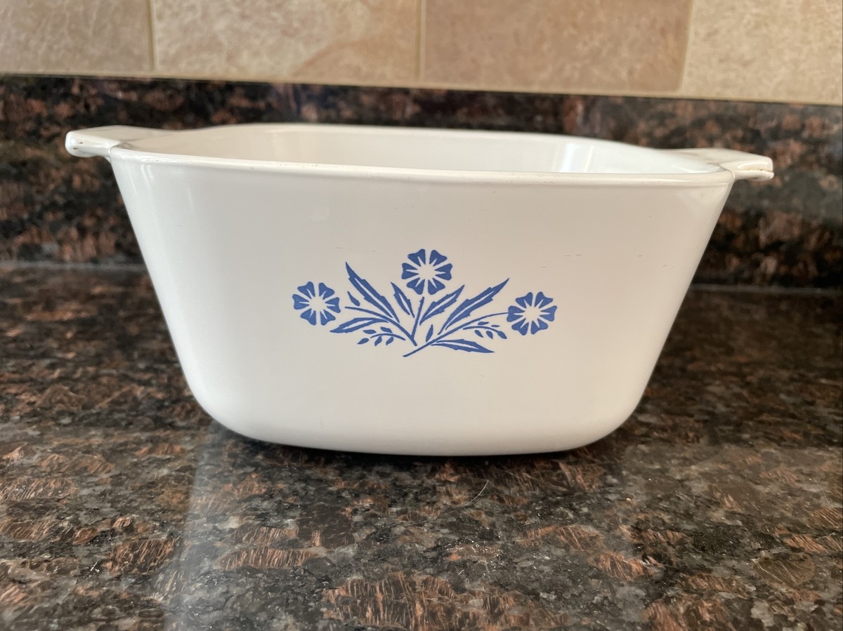 Corning Ware Blue Cornflower Pyrex 1-3/4 QT Casserole Dish P-1-3/4