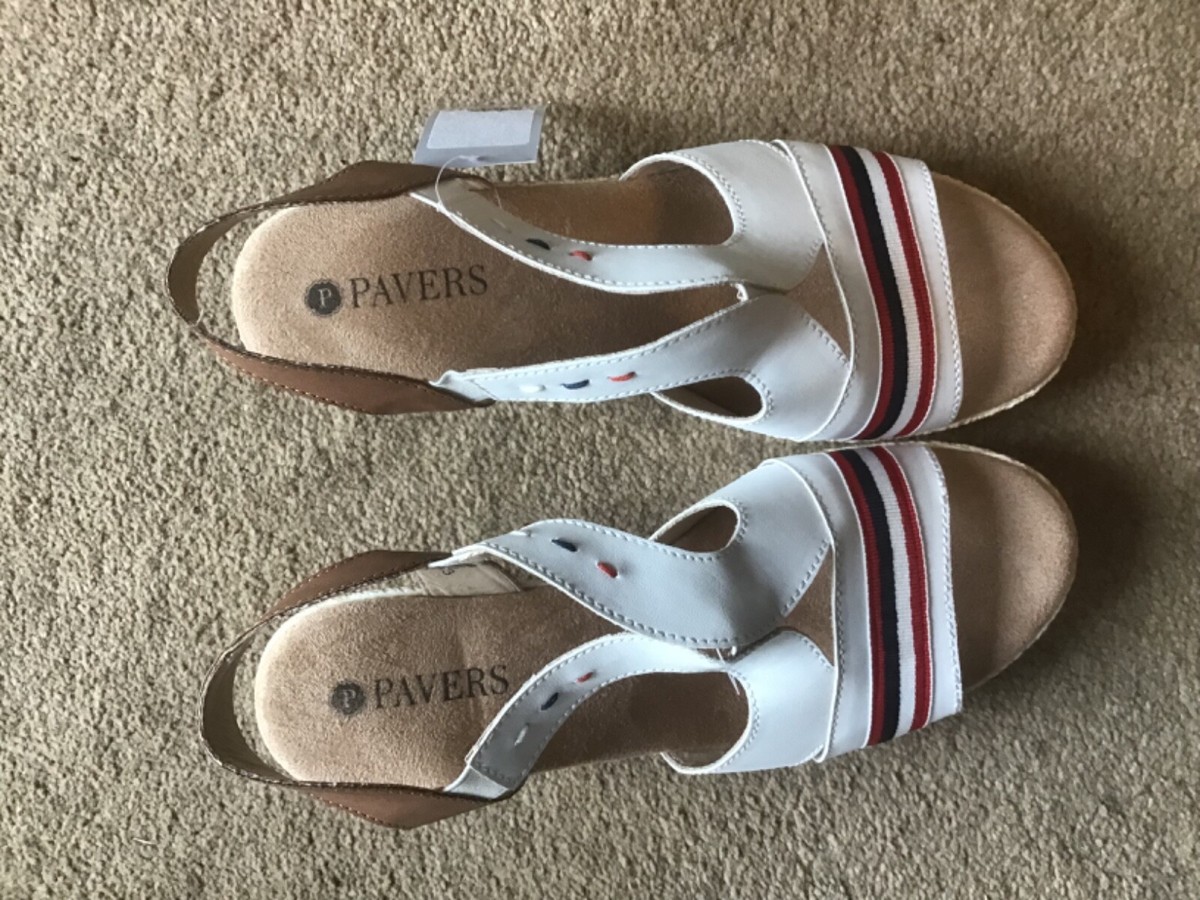 New Pavers gorgeous white/red/blue/brown slingback wedge sandals size