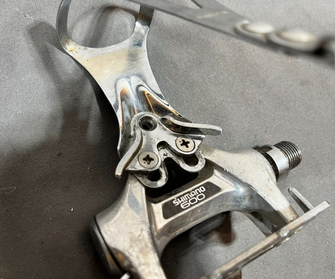 Vintage Shimano 600 PD-6207 Silver Aluminum Road Bike Cycling Pedals +Cages
