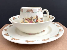 Vintage Bunnykins Royal Doulton 3 Piece Child's Dish Set w/ Most of Original Box