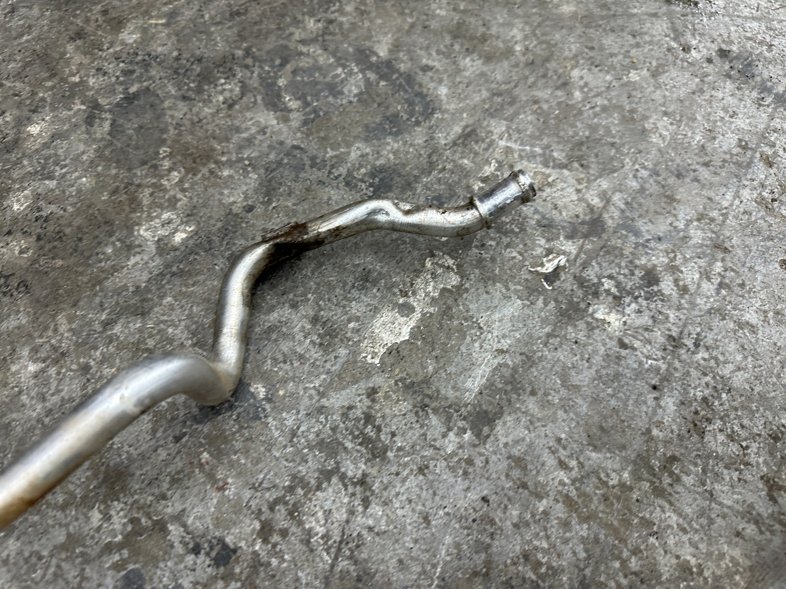 2014 AUDI R8 V10 5.2L AUXILIARY WATER PUMP W/ PIPE HOSE 06H121601 420 121 075 D