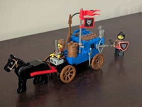 Vintage (1992) LEGO Castle set 6038 Wolfpack Renegades - RARE