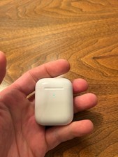 Apple AirPods Wireless Charging Case Only A1938 for 1st  2nd Gen White