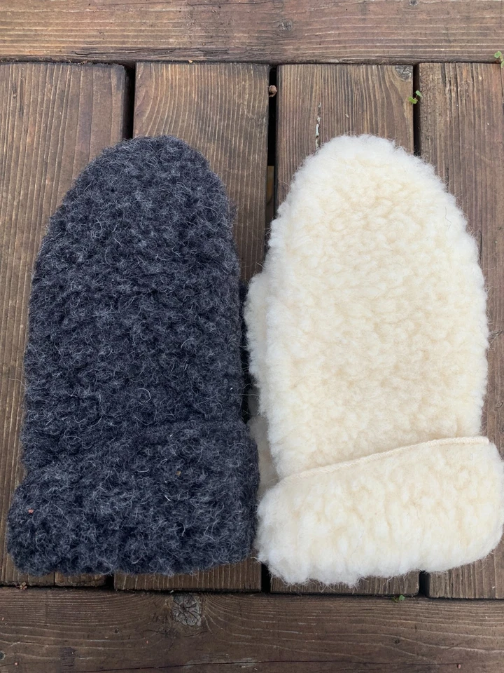 Merino Wool Mittens 100% Pure Wool Soft Warm Unisex Winter Fingerless Gloves - Image 4 of 4