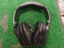 Bose QuietComfort Wireless Over-Ear Headphones - Black
