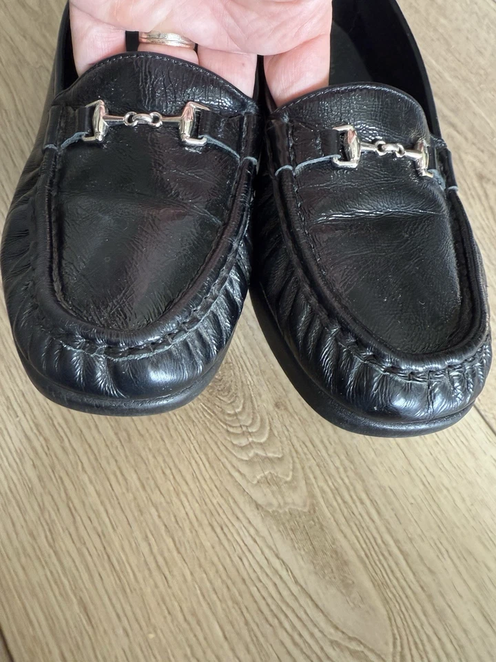 SAS Metro Black Patent Leather Loafer Slip On Shoes Sz 8.5 W TriPad Comfort EUC - Image 2 of 4