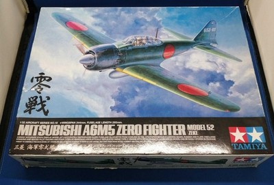 TAMIYA 1/32 Mitsubishi Navy Zeros Type 52a Fighter