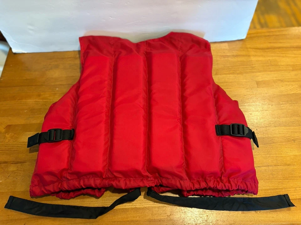 ExtraSport Life Vest Jacket. Adult Medium. Red. Chest 40-43”. Zip. Pocket. - Image 3 of 4