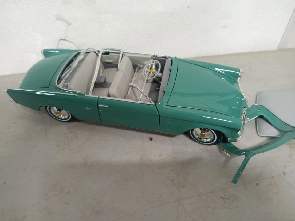 Литой автомобиль дробленый 1:18 свалка Maisto 1953 Studebaker - Изображение 4 из 4