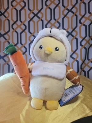 PUDGY PENGUINS ''Pengu'' Plush Buddy with Giraffe skin, Polarbear hat, carrot NWT