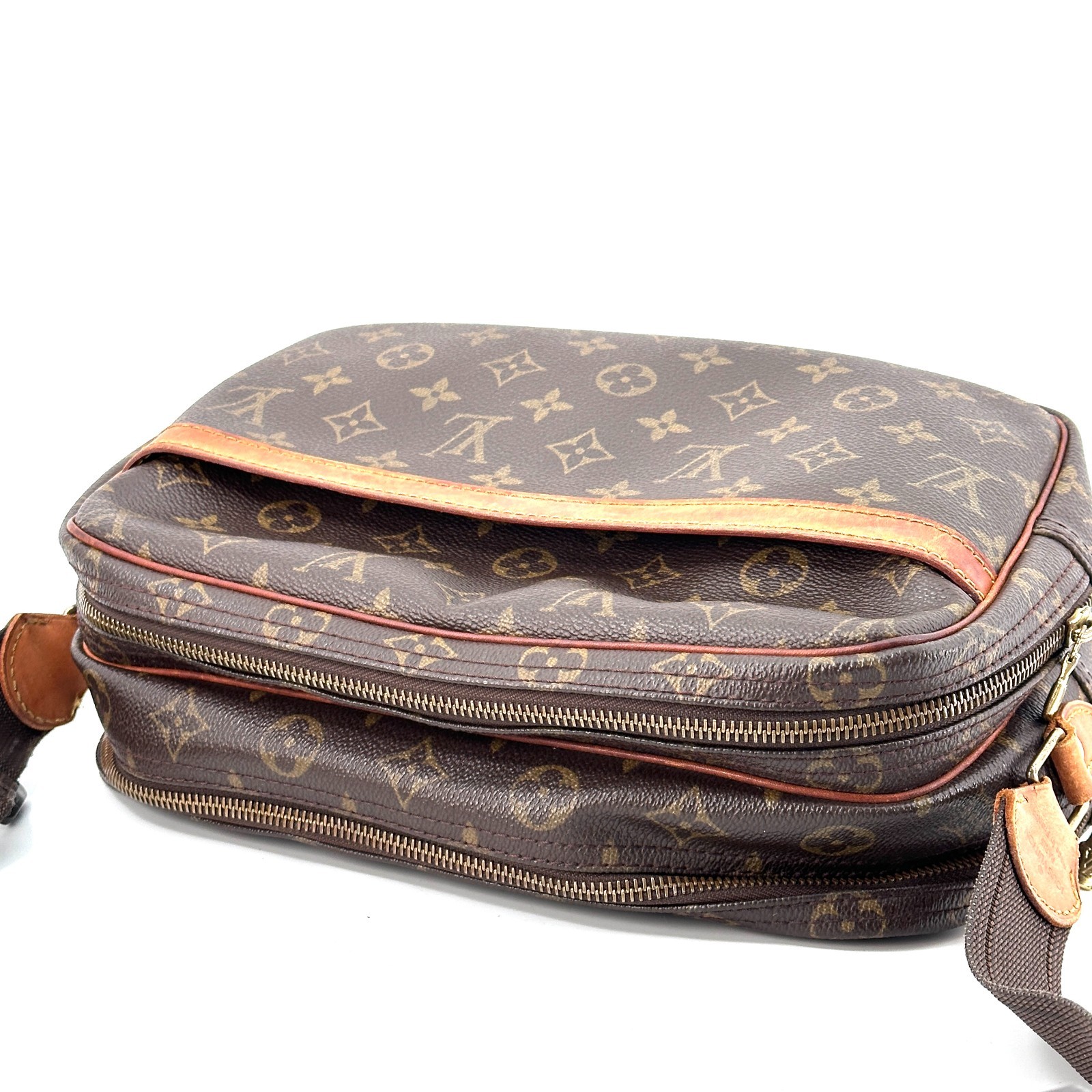 Louis Vuitton Reporter PM Shoulder Bag Monogram Brown Leather Authentic thumbnail 9