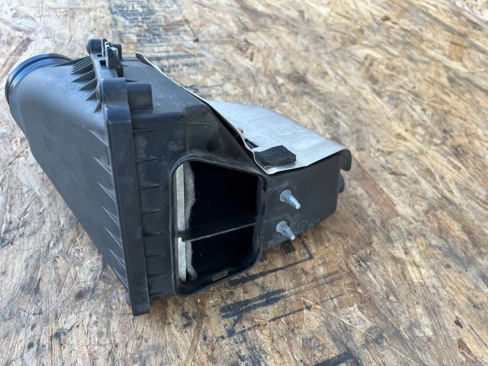 CONJUNTO CAJA LIMPIADOR ADMISIÓN AIRE LADO DERECHO 64K OEM 13-16 AUDI RS5 4.2L Foto 3 de 4