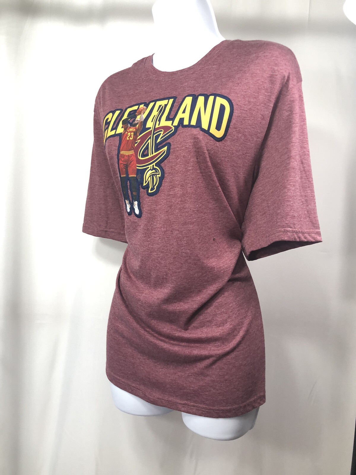 t shirt lebron james cleveland