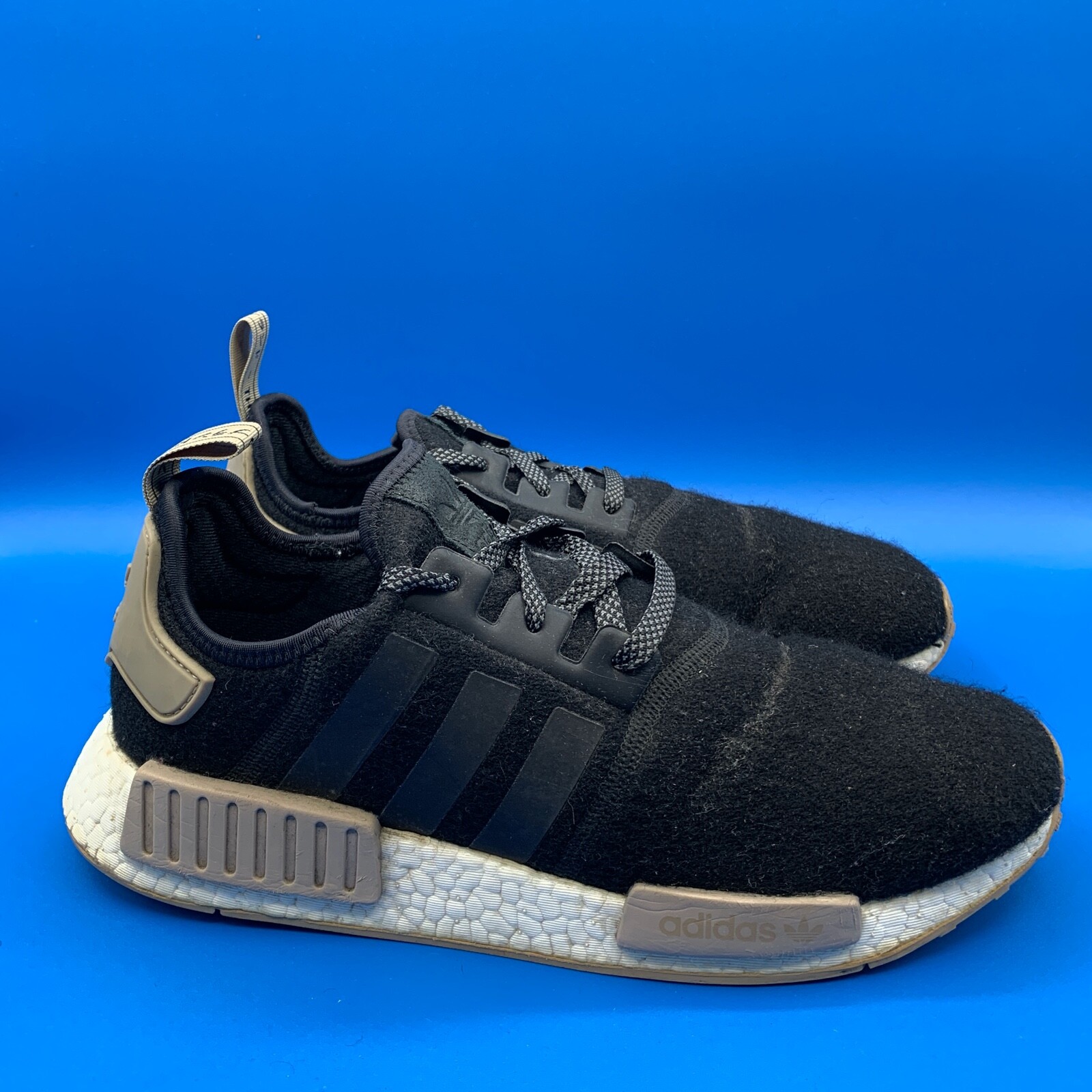 nmd r1 size 10