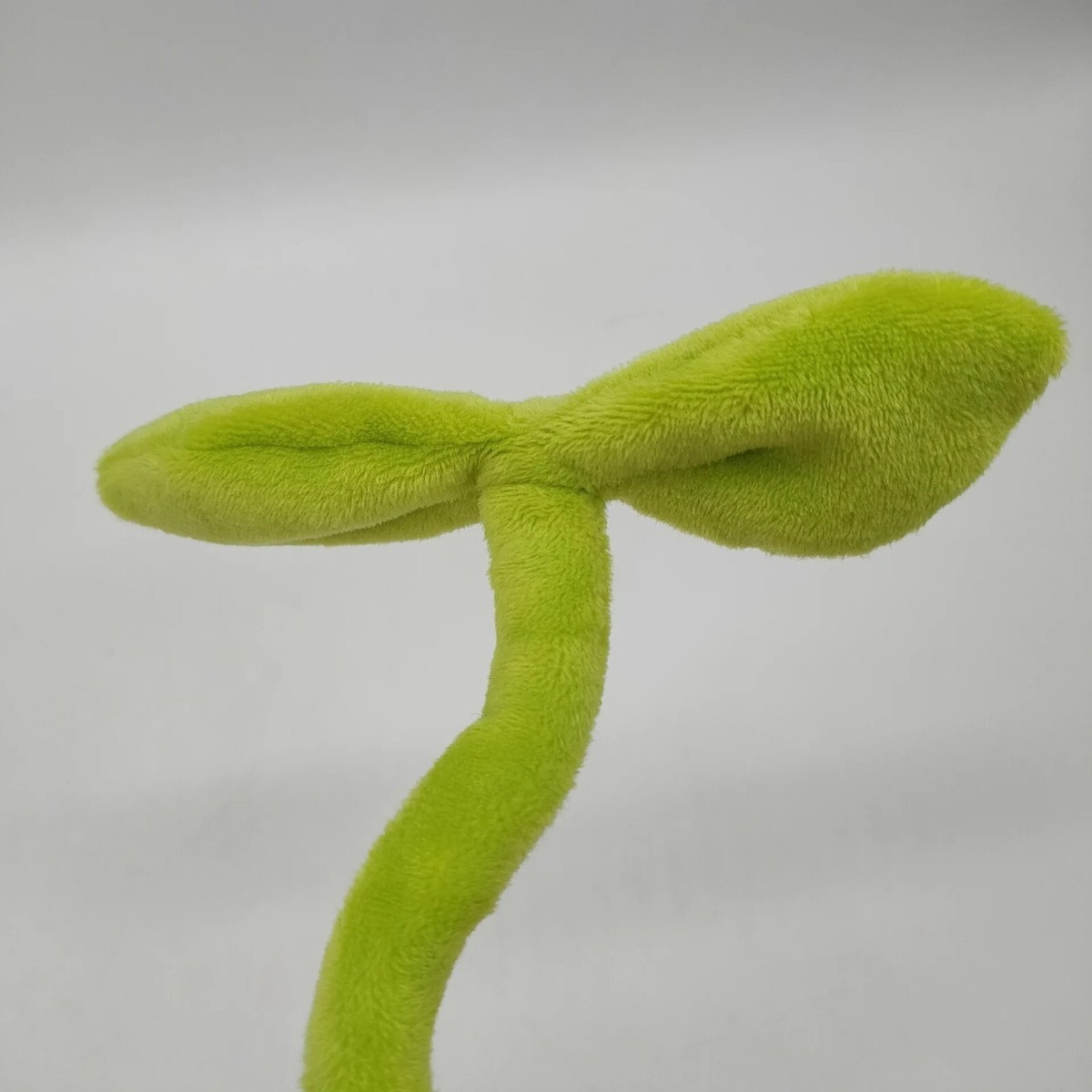 Omori Sprout Mole Plush Doll Party Game Figure Stuffed Pillow Toy