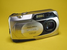 Fujifilm FinePix 2400 Zoom 2.1MP Compact Digital Camera Silver WORKS READ