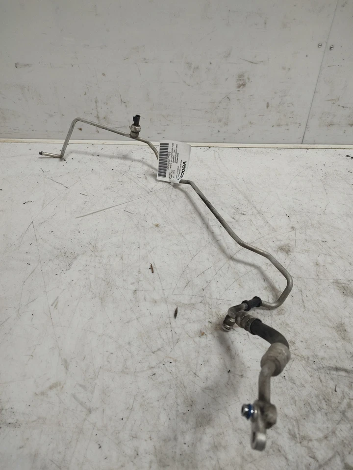 Manguera líquida Kia Rio 2012 2013 aire acondicionado genuina OEM 977741W100 Foto 3 de 3