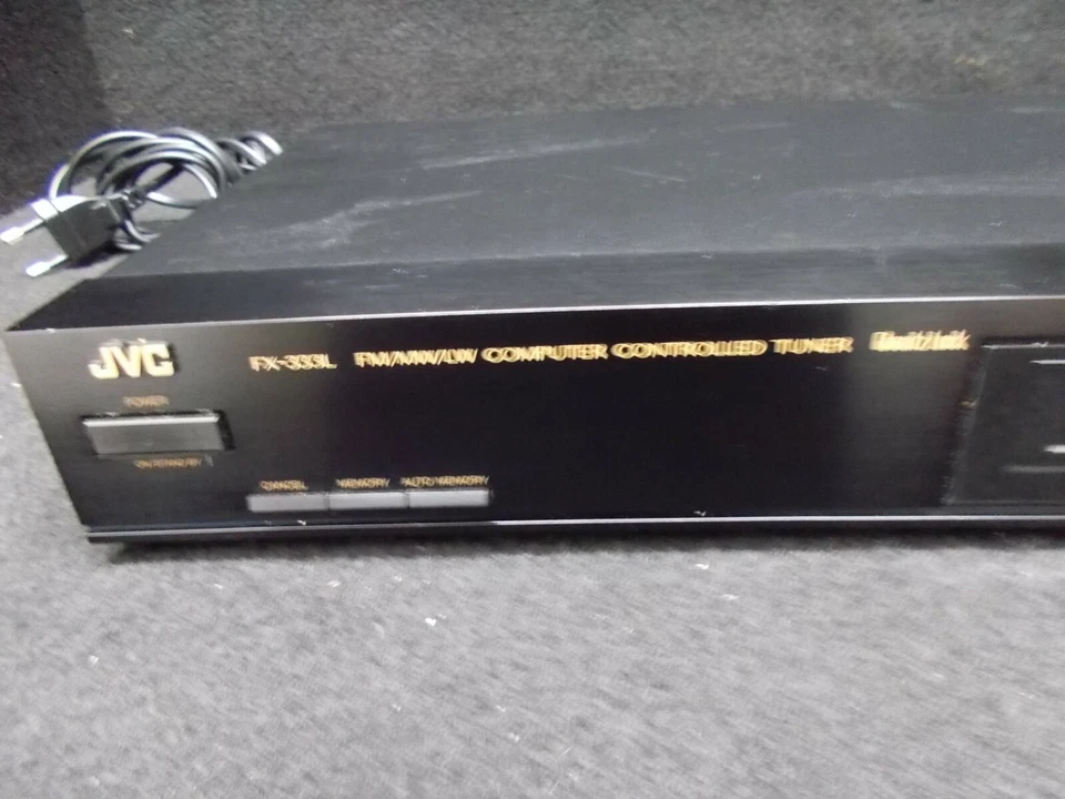 JVC FX-311L, FM MW LW Computer Controlled Stereo Tuner. #V-964 - Bild 2 von 4