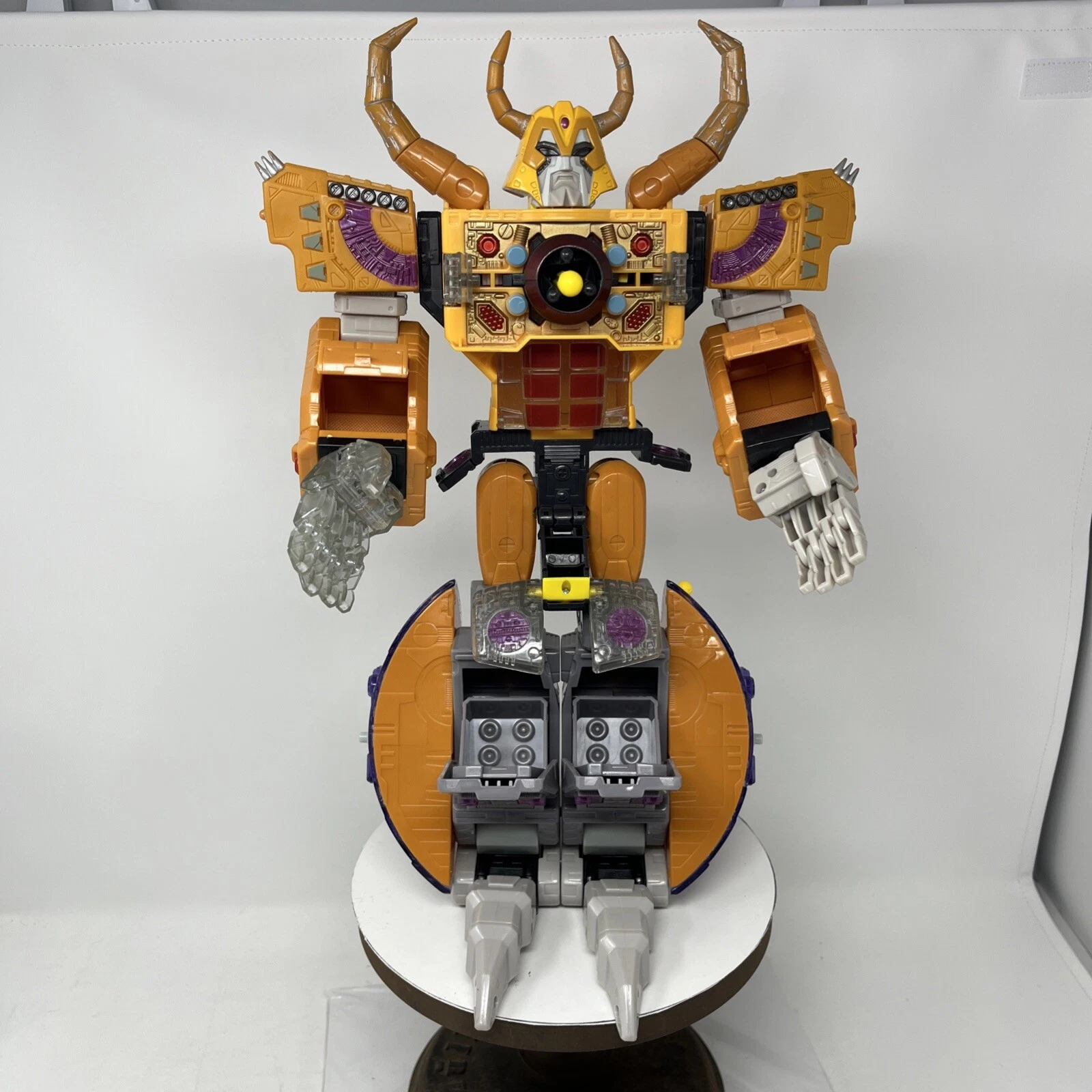 Figurine Transformers Armada Supreme Class Unicron pour pièces incomplète