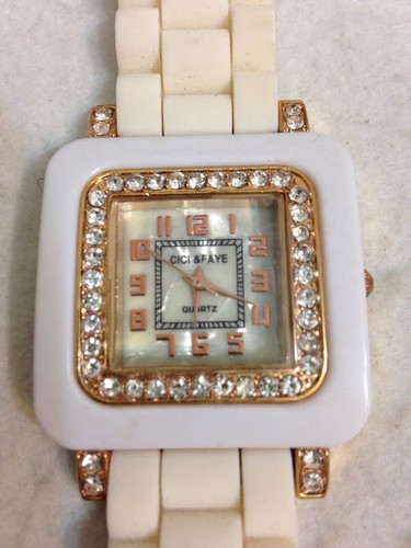 cici & faye ladies designer excellent condition working quartz