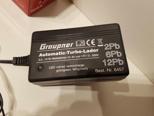 Graupner 6457 – Caricabatterie automatico 2V/6V/12V Pb (piombo) 1A 120-240V AC - Foto 6 di 8
