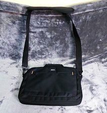 AmazonBasics 15 in Black Padded Polyester Messenger Bag w/ Adjustable Strap