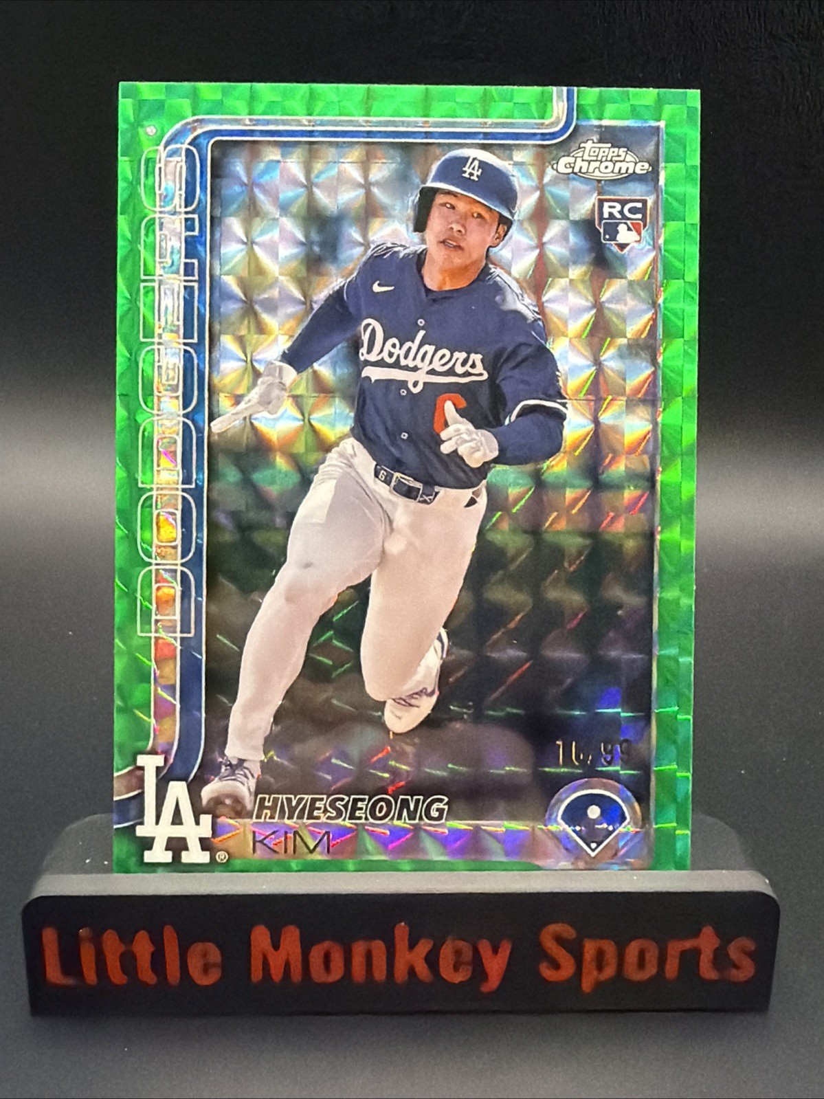 2025 Topps Chrome - Hyeseong Kim #152 Green Geometric Refractor /99 (RC)