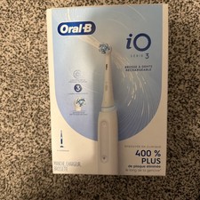 Oral-B iO Series 3 Rechargeable Electric Toothbrush with Brush Head White New 