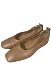 TIME AND TRU Tan Memory Foam Slip On Ballet Flats Women’s Size 7