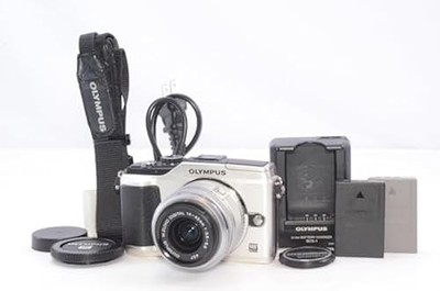 Olympus Pen Lite E-PL2 Gold Spiegellose Digitalkamera Body mit 14-42mm Objekt...