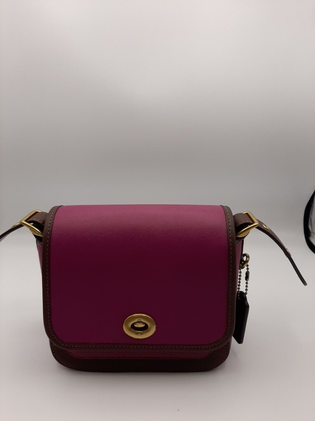 rambler crossbody in signature canvas