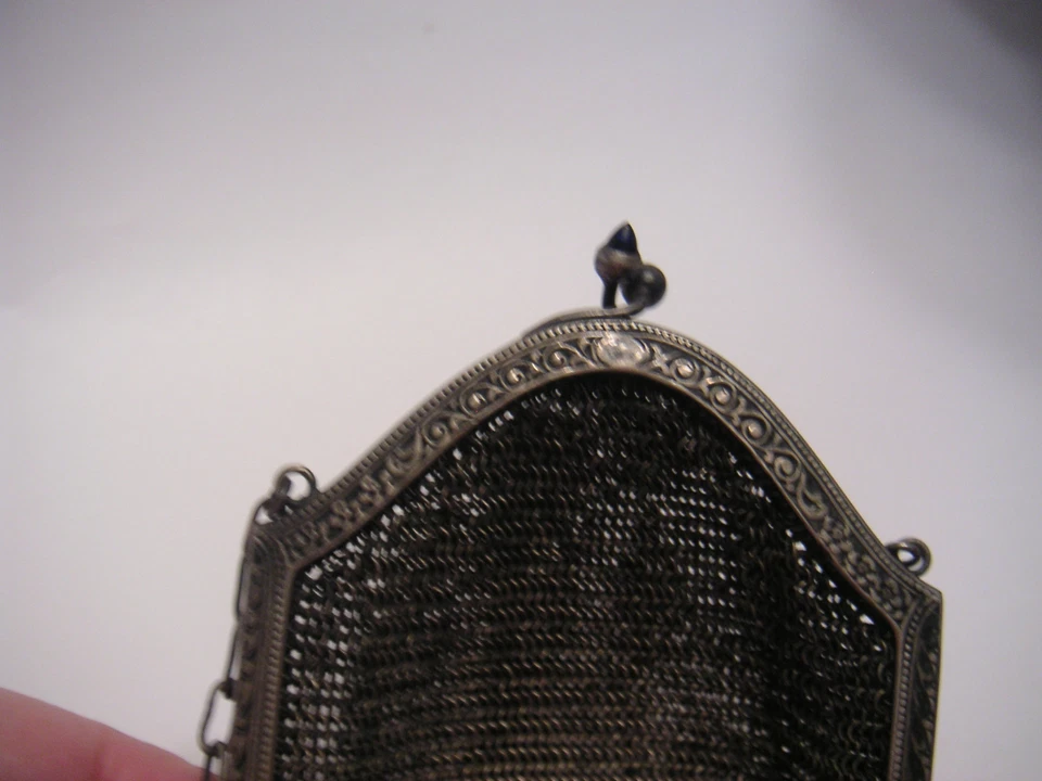 Vintage SILVER Mesh Purse Art Deco Nouveau with SAPPHIRE Cabochon Catch c1920's - Image 4 of 4