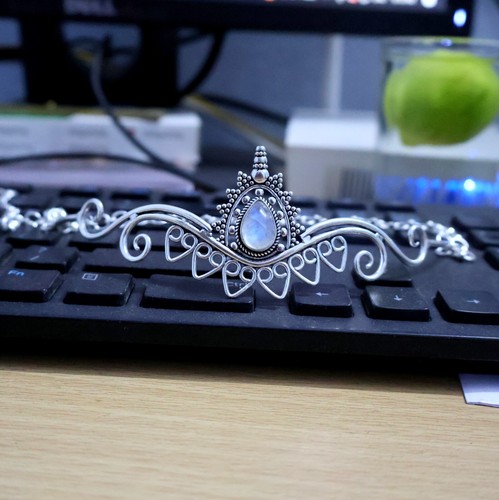Elven circlet Glider rainbow moonstone, wedding elvish diadem, bridal headpiece - Picture 7 of 10