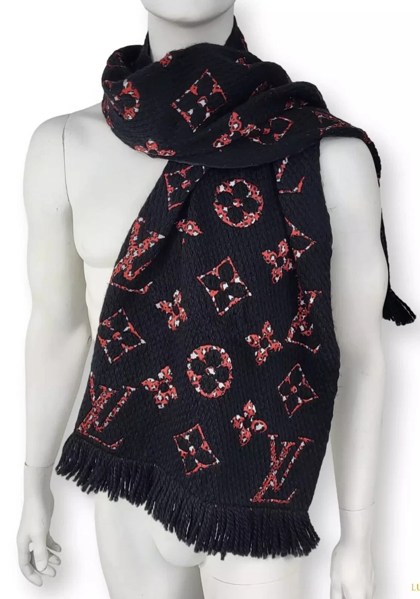 25+ Louis Vuitton Fall Black Scarves & Wraps for Women for sale
