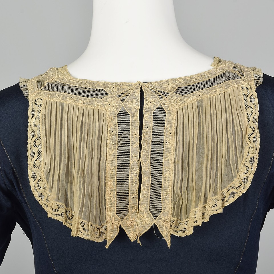 Robe Vintage Années 1930 Frances Faire Frocks - Taille XS - Bleu Marine Dentelle Art Déco - Occasion Très Bon état