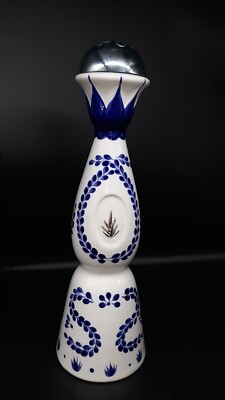 CASA AZUL Empty Blue & White Tequila Decanter | eBay