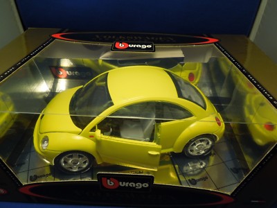 Burago ブラーゴ ニュー ビートル 1998 Bburago Gold Collection Volkswagen Yellow Bug New Beetle 1998 Die