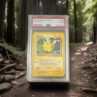 POKEMON 1999 TCG JUNGLE EN PIKACHU COMMON REGULAR #60 PSA 9