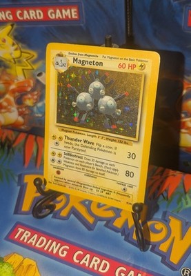 Pokémon Magneton Base Set Rare Holo Karte 9/102 TCG sehr guter Zustand