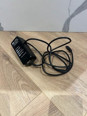 3M  Adflo  833111 Akku Smart Charger Li-lon 35-0099-08