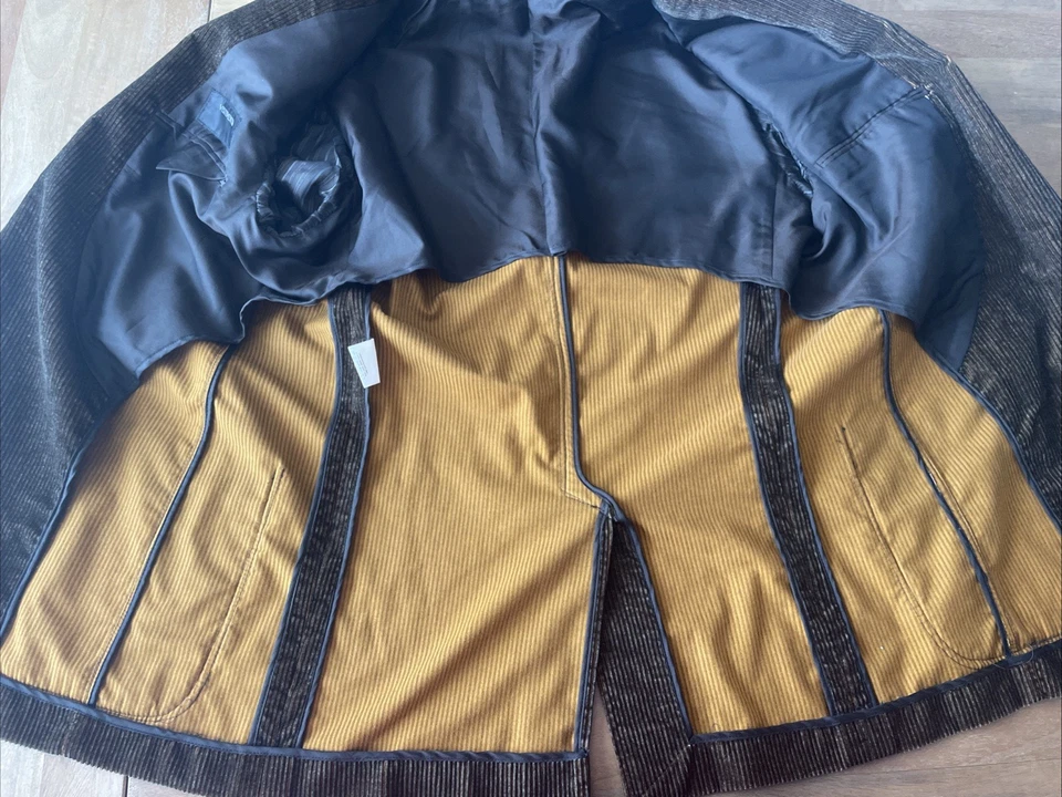 Vestimenta Spa Giorgio Armani Brown Corduroy Jacket Mens 44R Slim Fit Sport Coat - Image 4 of 4