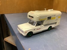 Greenlight CHASE 1969 Chevy C10 Silver Streak Camper Green Machine Loose 1/64