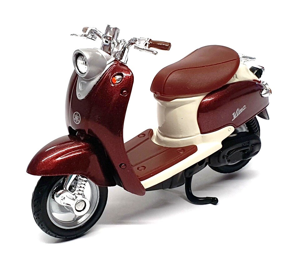 Altaya 1/18 Scale 20522 - Yamaha Vino YJ50R Motorbike - Deep Red