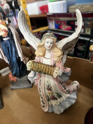 LOVELY WINGED WOMAN ANGEL STATUE FIGURINE WITH ACCORDION (. READ. ).