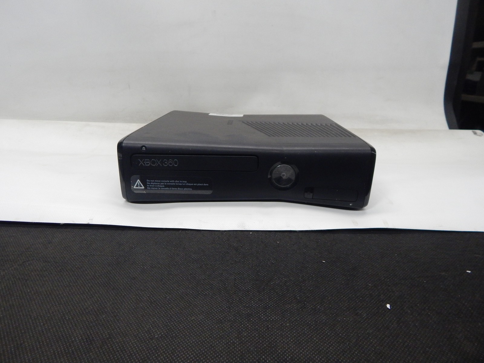 Microsoft Xbox 360 S 1439 Glossy Black NO HDD